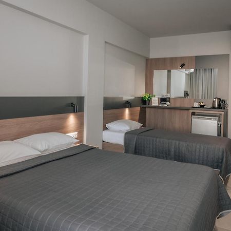Elizabeth Queen Luxury Rooms Paralía Esterno foto